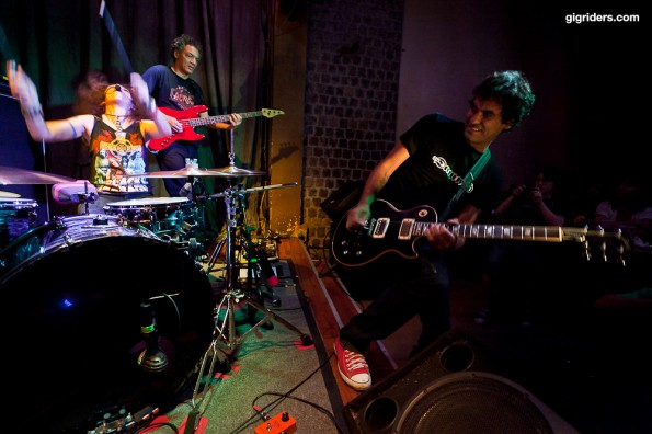 con Martinez por Diego Fioravanti