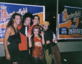 Vélez Canción Animal