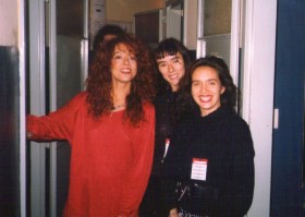 Con Patricia Sosa y Maria Epumer