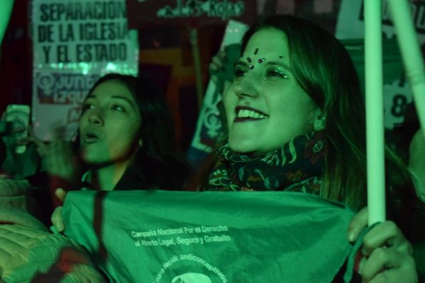 36915644_2117689611596333_1772162867072598016_n