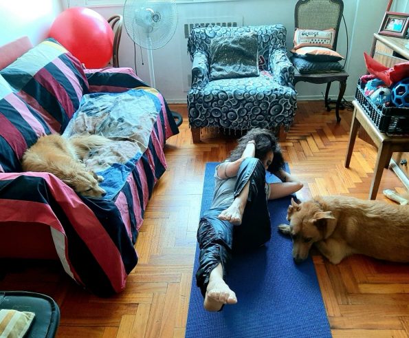 91572728_893551314425955_2734828839568932864_n